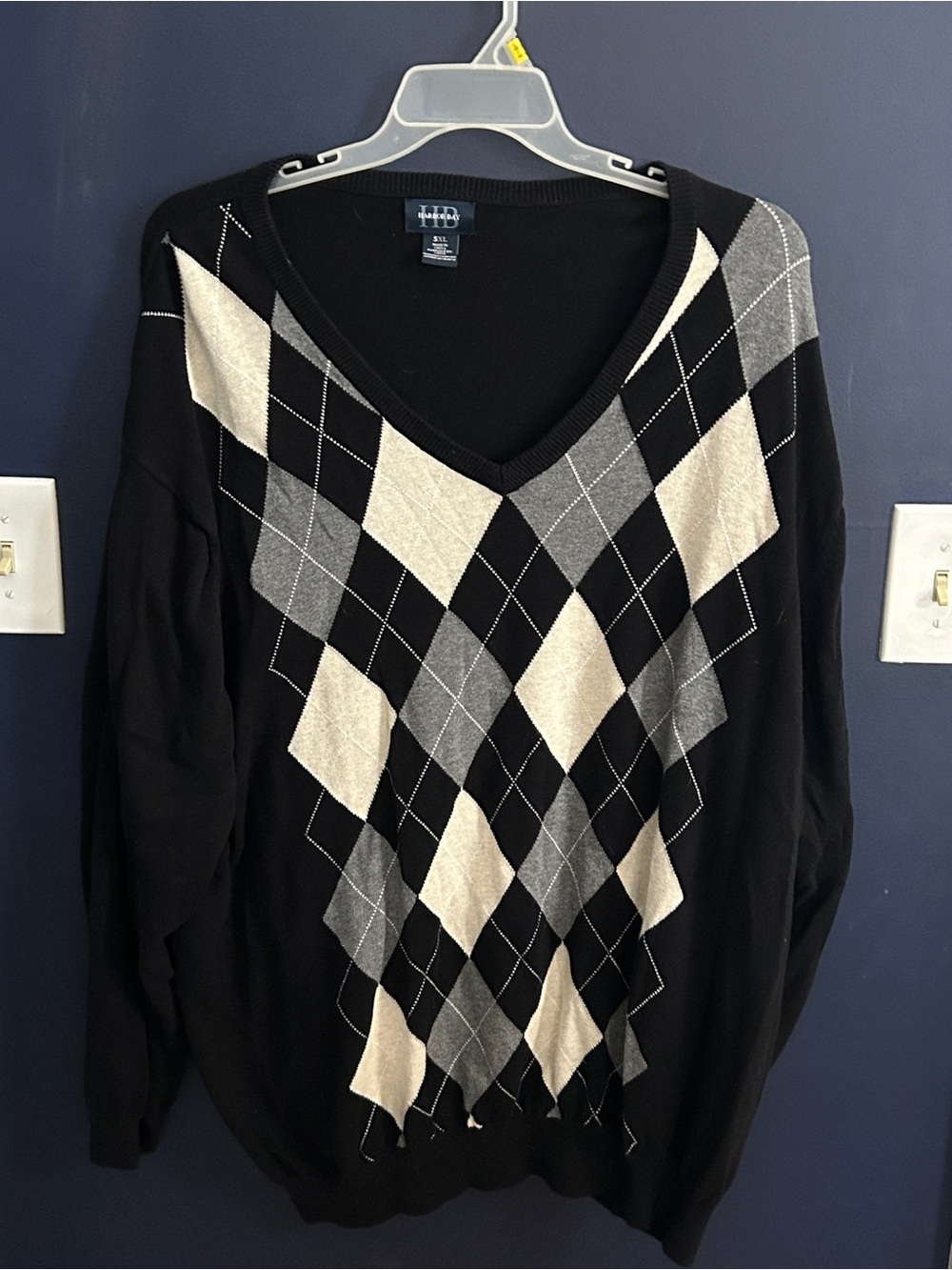Harbor Bay Black V-Neck Argyle Sweater with Gray & Cream Diamonds